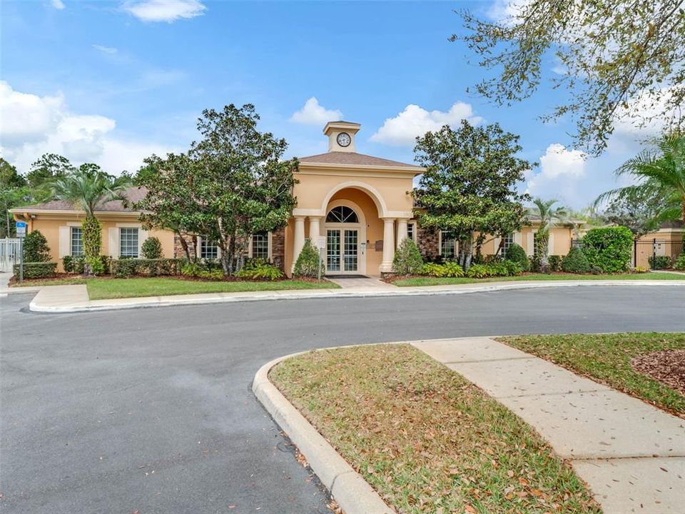 For Sale: $675,000 (4 beds, 3 baths, 2972 Square Feet)