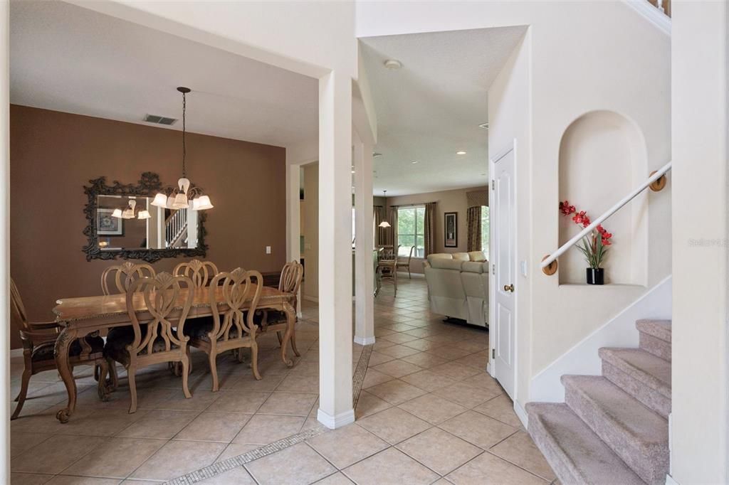 For Sale: $675,000 (4 beds, 3 baths, 2972 Square Feet)