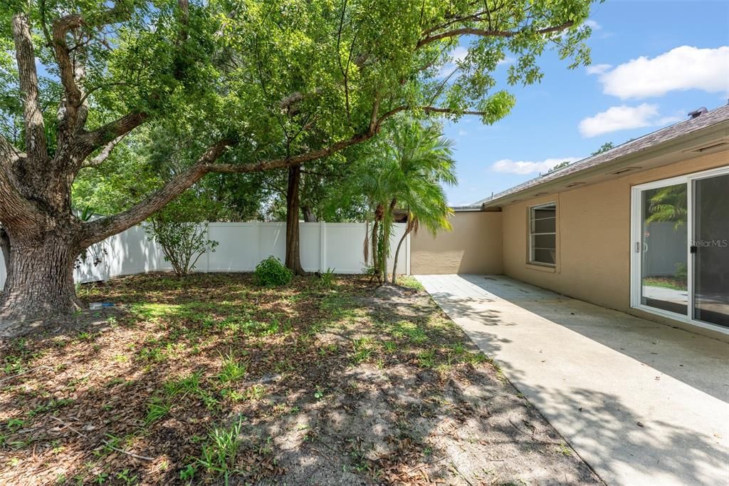 En Venta: $294,900 (2 camas, 2 baños, 981 Pies cuadrados)