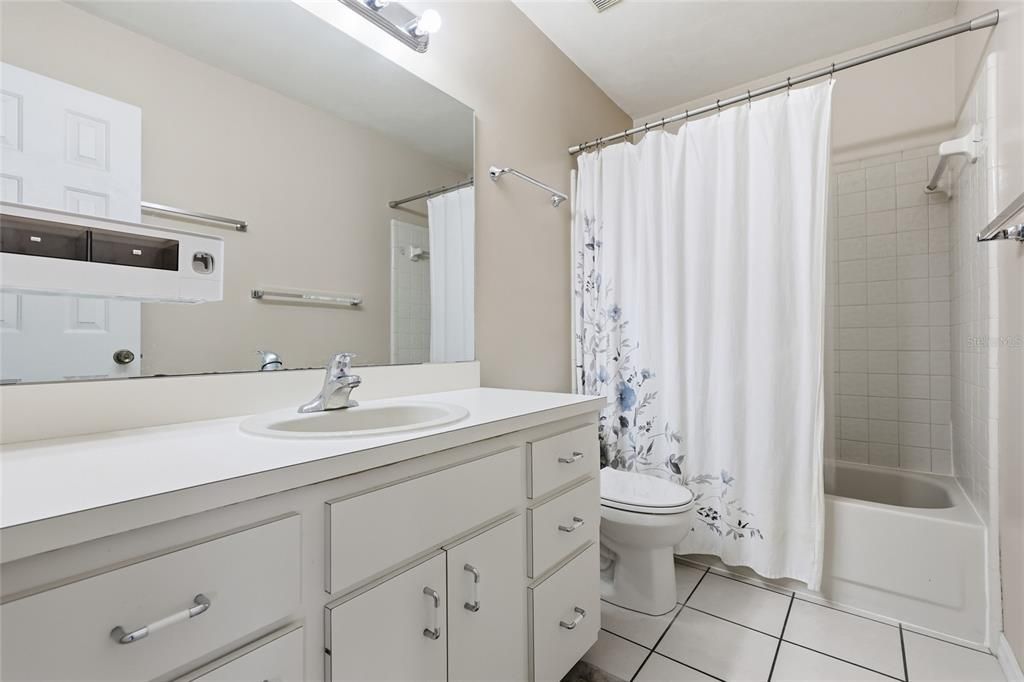 For Sale: $340,000 (3 beds, 2 baths, 1485 Square Feet)