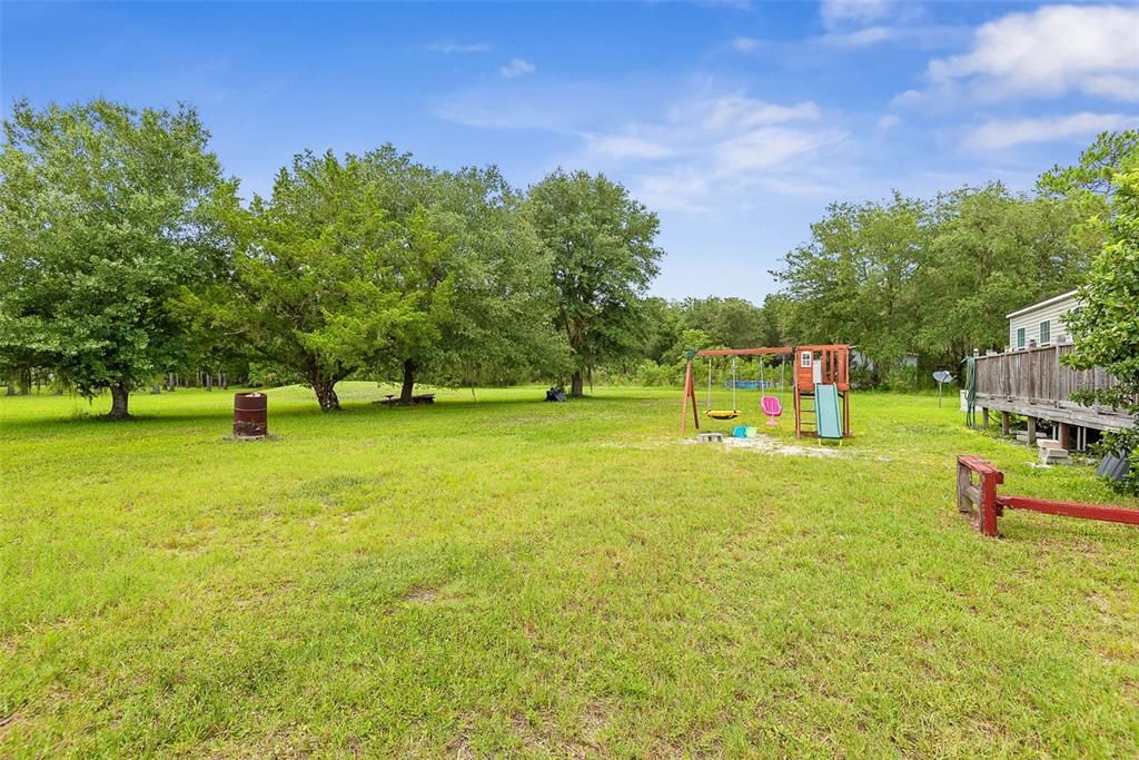 En Venta: $387,000 (4 camas, 2 baños, 2089 Pies cuadrados)