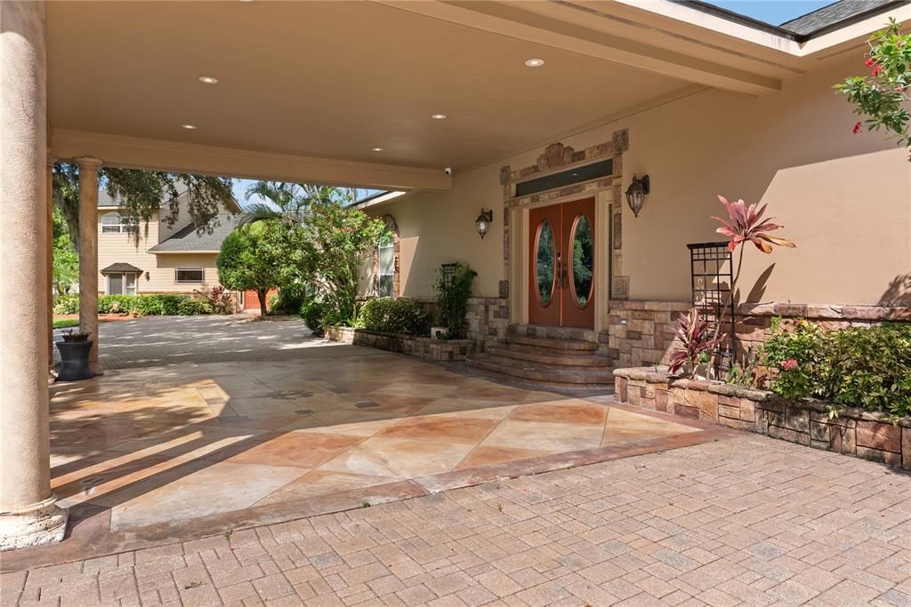 For Sale: $2,195,000 (4 beds, 6 baths, 4410 Square Feet)