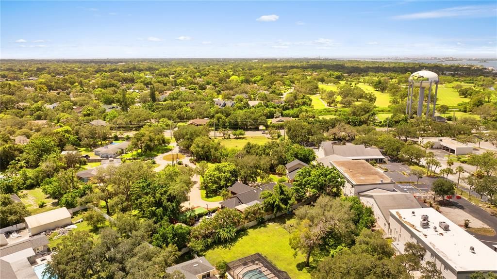 For Sale: $2,195,000 (4 beds, 6 baths, 4410 Square Feet)