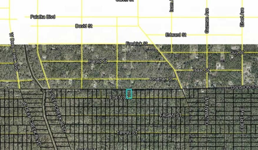 En Venta: $13,000 (1.36 acres)