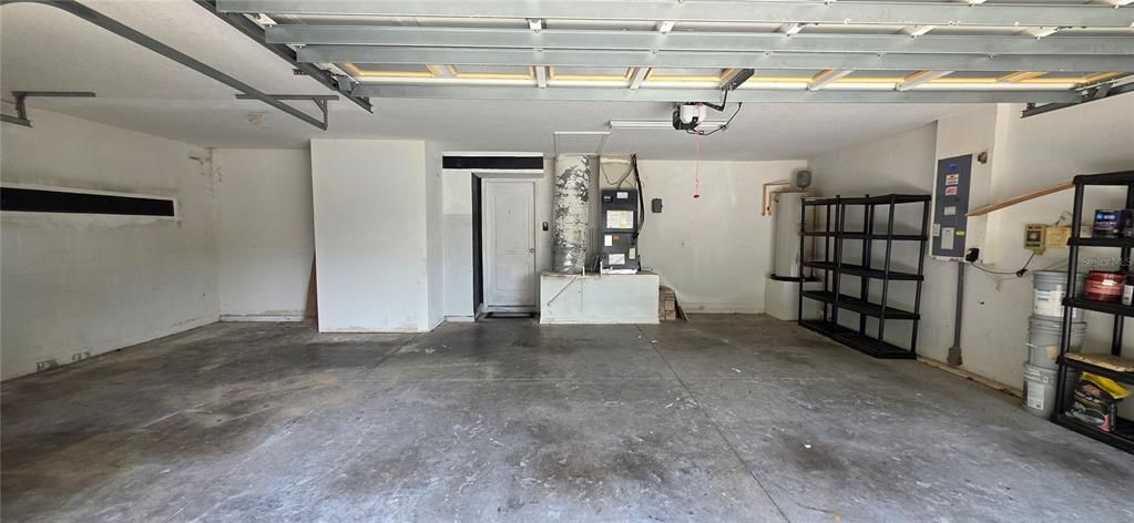 For Rent: $4,200 (4 beds, 2 baths, 2575 Square Feet)