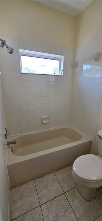 For Rent: $4,200 (4 beds, 2 baths, 2575 Square Feet)