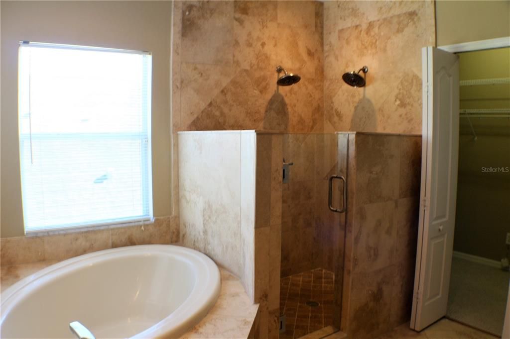 В аренду: $4,300 (4 спален, 2 ванн, 2575 Квадратных фут)