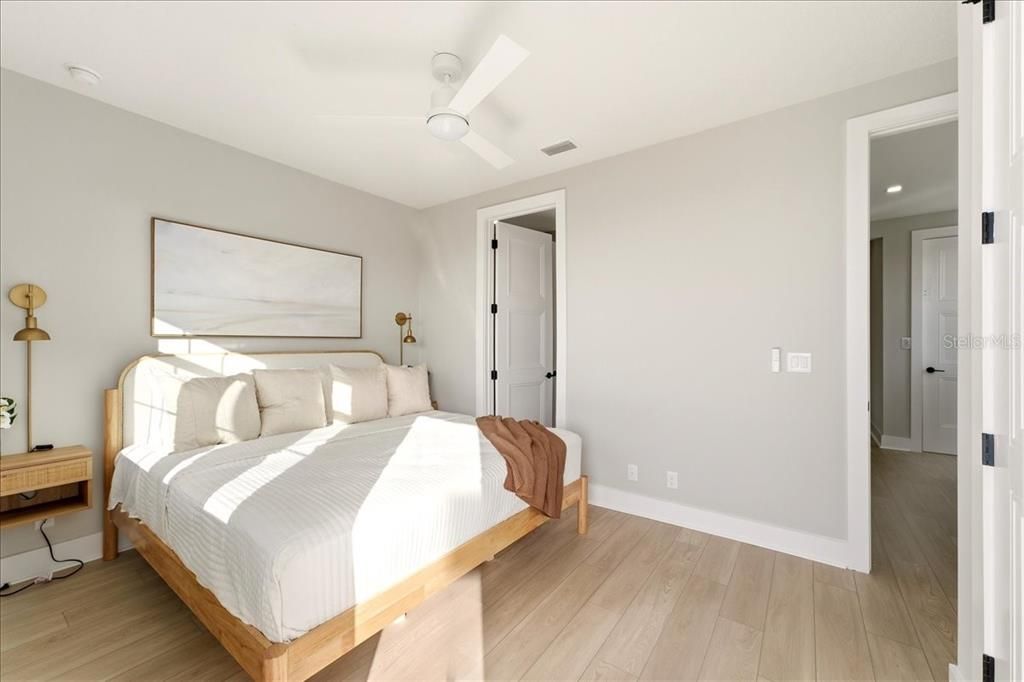 For Sale: $1,900,000 (4 beds, 3 baths, 1783 Square Feet)