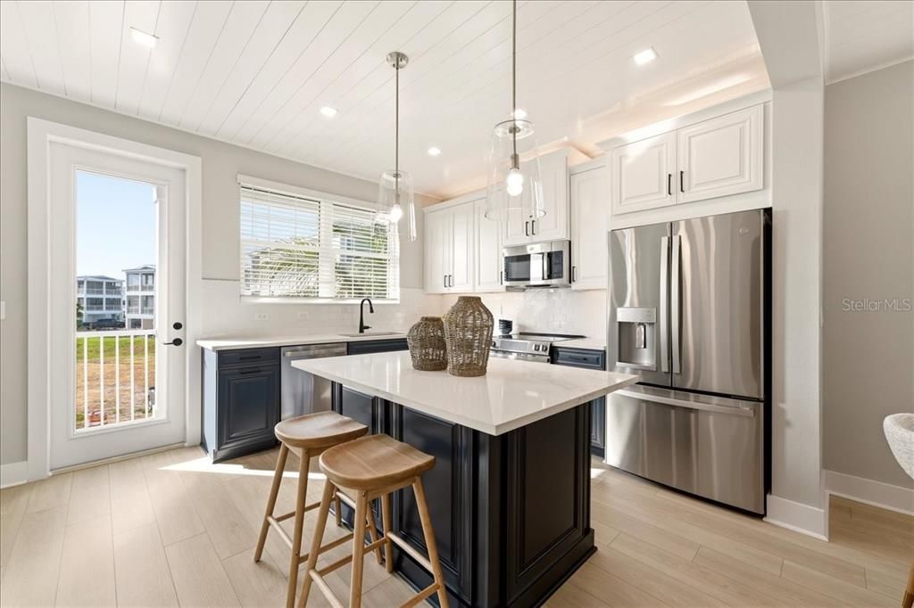 For Sale: $1,900,000 (4 beds, 3 baths, 1783 Square Feet)