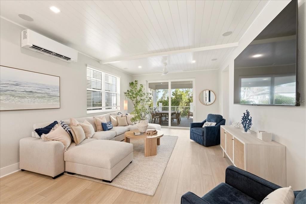 For Sale: $1,900,000 (4 beds, 3 baths, 1783 Square Feet)