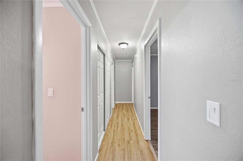 For Sale: $360,000 (3 beds, 2 baths, 1208 Square Feet)