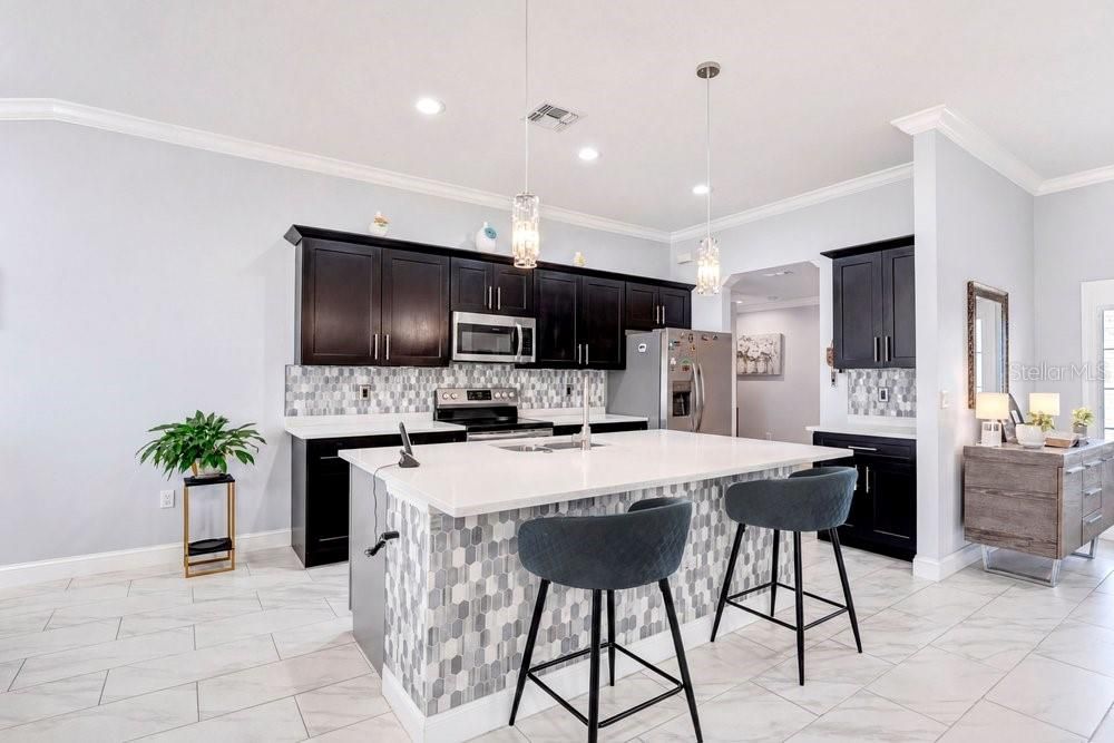 En Venta: $359,999 (3 camas, 2 baños, 1633 Pies cuadrados)
