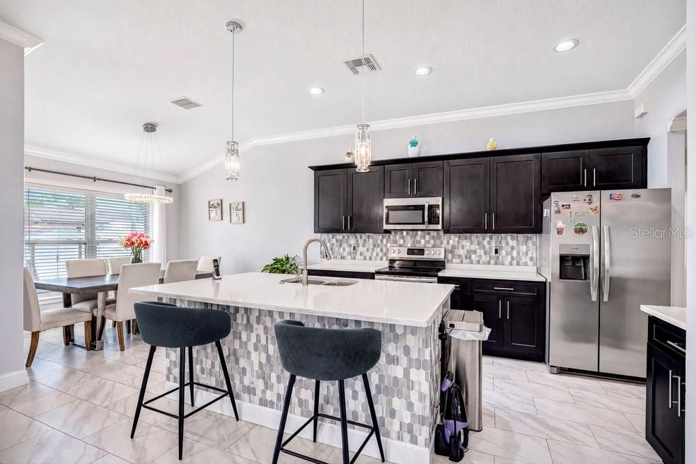 En Venta: $359,999 (3 camas, 2 baños, 1633 Pies cuadrados)