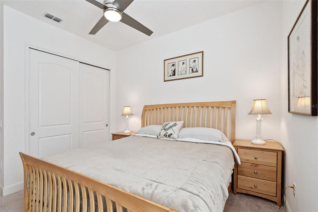 For Sale: $489,000 (3 beds, 3 baths, 2335 Square Feet)
