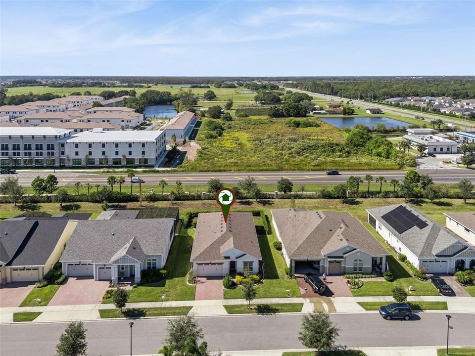 For Sale: $489,000 (3 beds, 3 baths, 2335 Square Feet)