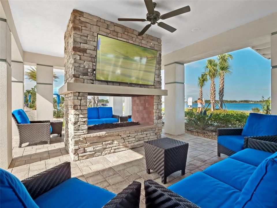 For Sale: $489,000 (3 beds, 3 baths, 2335 Square Feet)