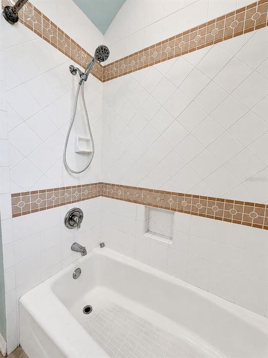 En Renta: $4,495 (4 camas, 3 baños, 2493 Pies cuadrados)