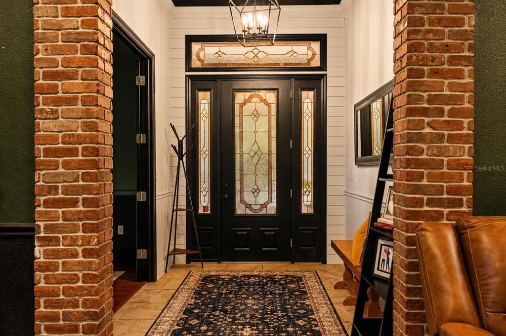 For Sale: $1,250,000 (4 beds, 3 baths, 3450 Square Feet)