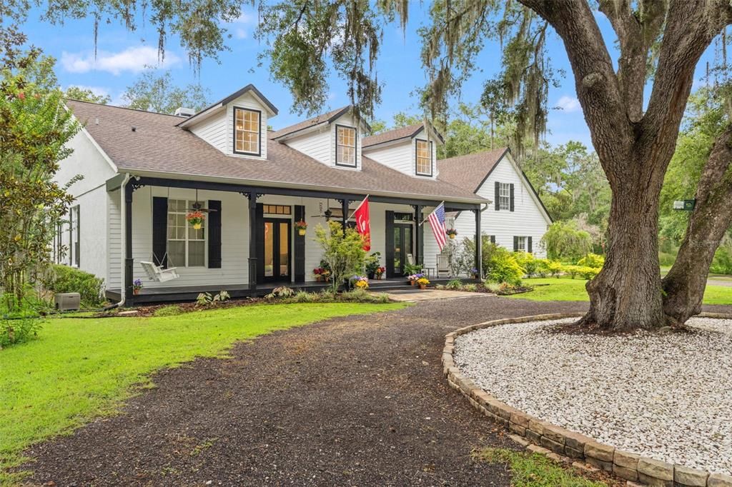 For Sale: $1,250,000 (4 beds, 3 baths, 3450 Square Feet)