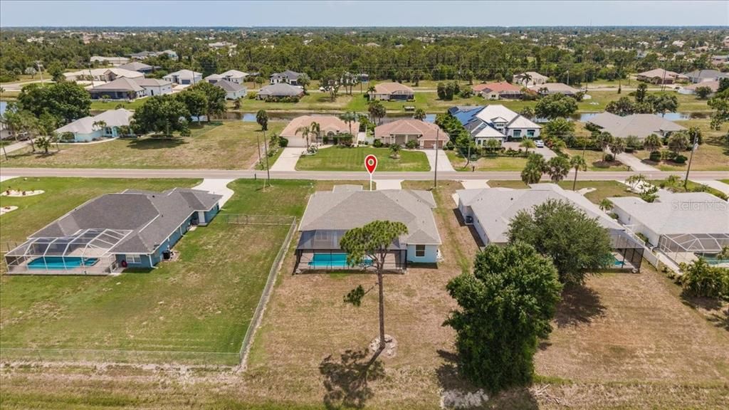 En Venta: $589,900 (3 camas, 2 baños, 2170 Pies cuadrados)