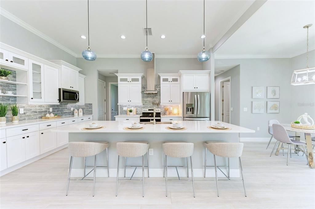 En Venta: $589,900 (3 camas, 2 baños, 2170 Pies cuadrados)
