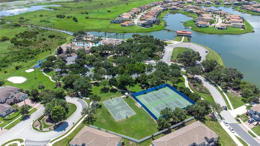 En Venta: $780,000 (5 camas, 4 baños, 4322 Pies cuadrados)