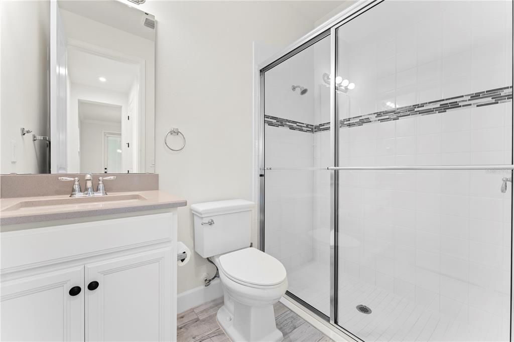 En Venta: $780,000 (5 camas, 4 baños, 4322 Pies cuadrados)