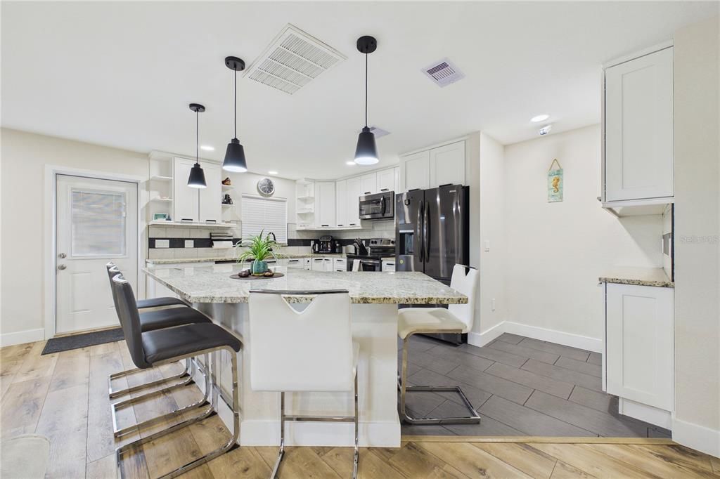 En Venta: $338,000 (2 camas, 1 baños, 1120 Pies cuadrados)