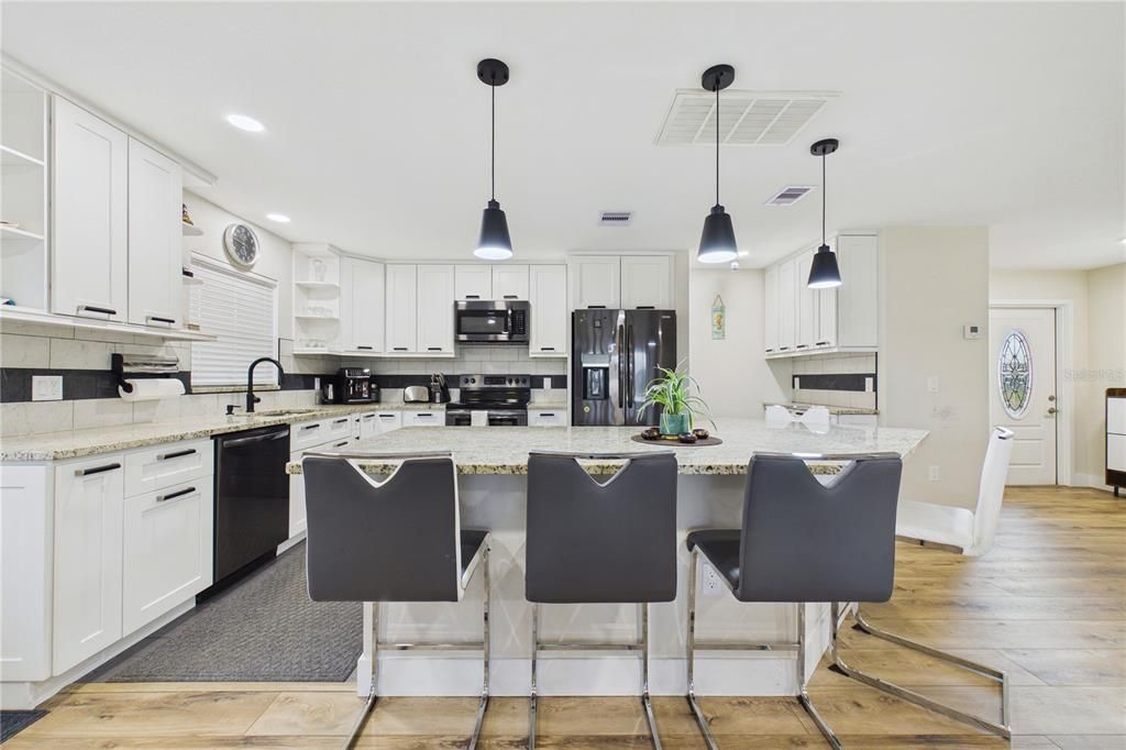 En Venta: $338,000 (2 camas, 1 baños, 1120 Pies cuadrados)