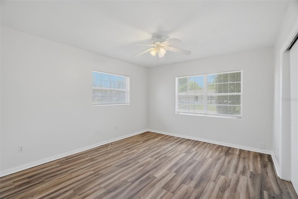 En Venta: $439,900 (3 camas, 3 baños, 1879 Pies cuadrados)