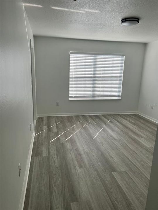 En Renta: $2,350 (3 camas, 2 baños, 1643 Pies cuadrados)