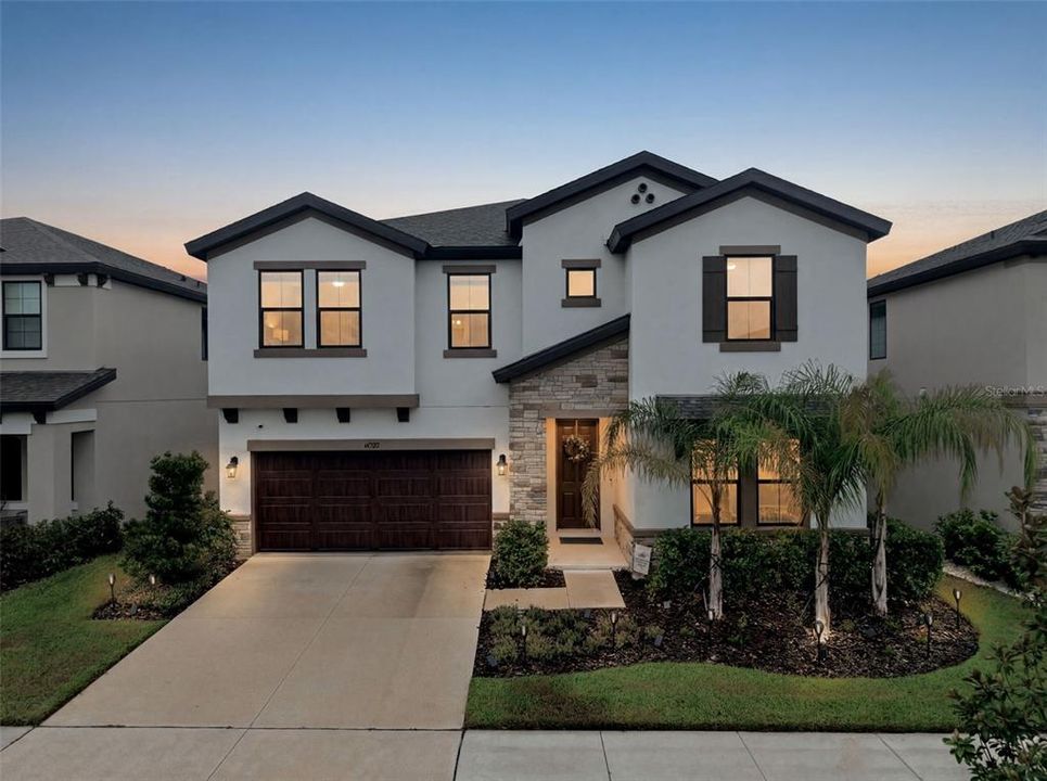 For Sale: $554,700 (5 beds, 3 baths, 3397 Square Feet)