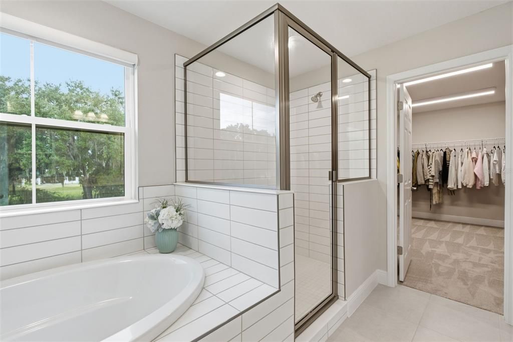 For Sale: $554,700 (5 beds, 3 baths, 3397 Square Feet)