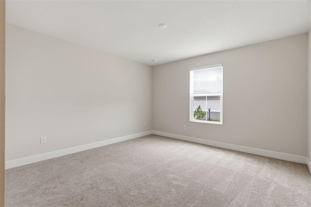 For Sale: $554,700 (5 beds, 3 baths, 3397 Square Feet)