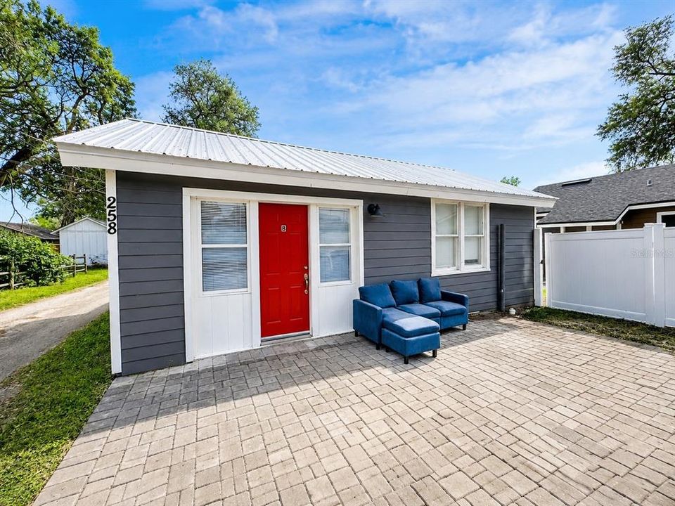 For Sale: $329,900 (4 beds, 0 baths, 1392 Square Feet)
