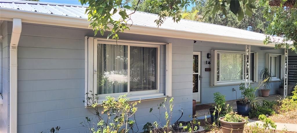 Activo con contrato: $419,900 (2 camas, 2 baños, 1070 Pies cuadrados)