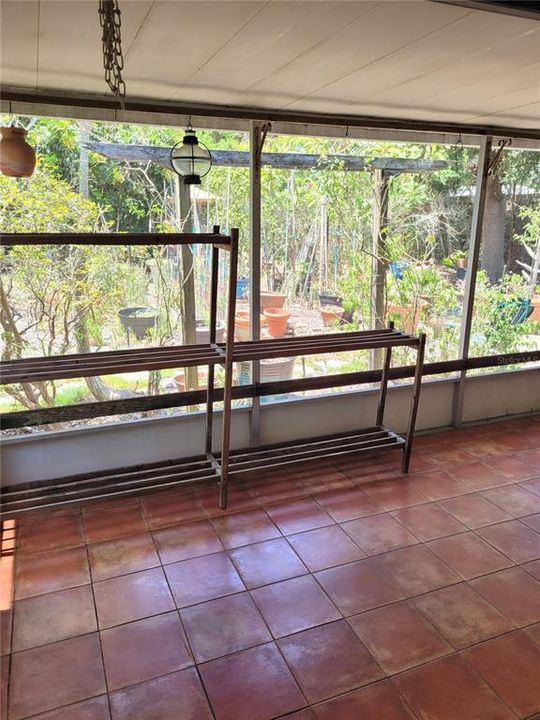 Activo con contrato: $419,900 (2 camas, 2 baños, 1070 Pies cuadrados)
