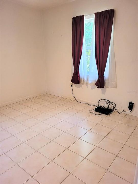 Activo con contrato: $419,900 (2 camas, 2 baños, 1070 Pies cuadrados)