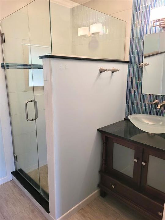 Activo con contrato: $419,900 (2 camas, 2 baños, 1070 Pies cuadrados)