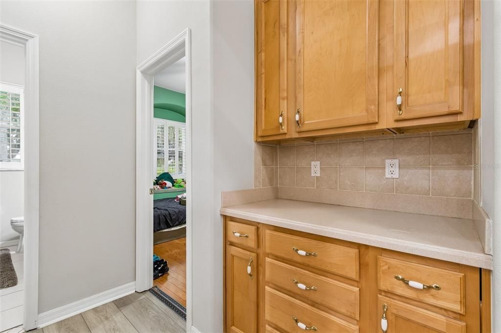 For Sale: $775,000 (4 beds, 3 baths, 2554 Square Feet)