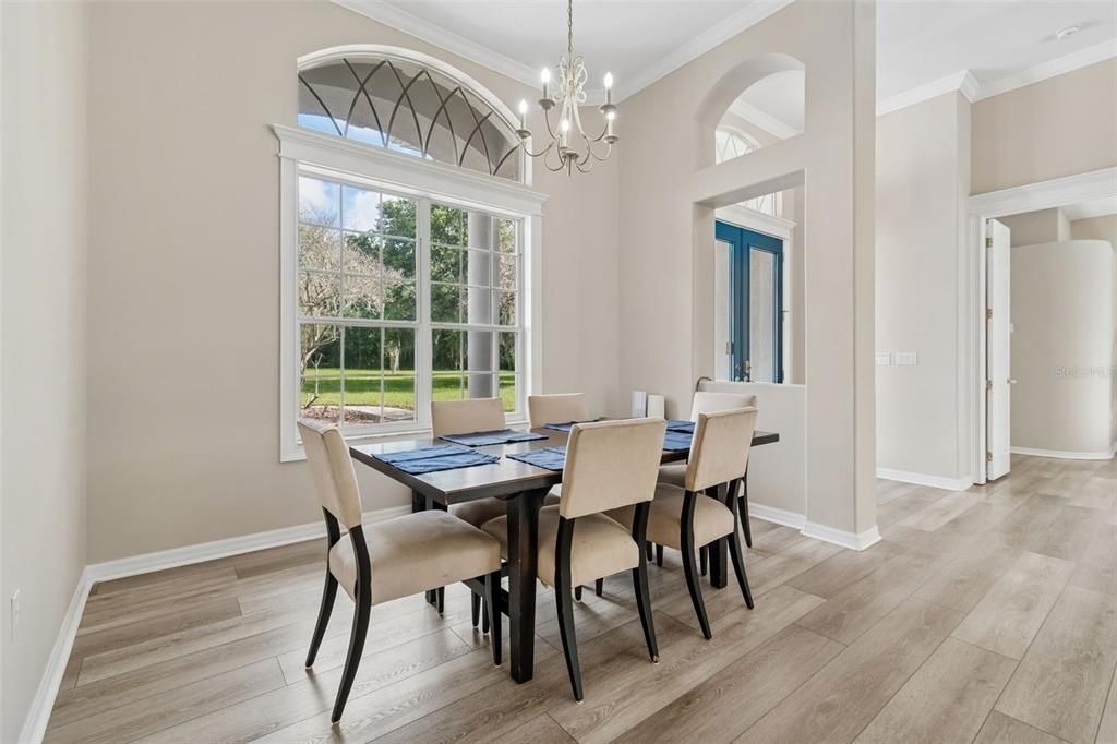 For Sale: $775,000 (4 beds, 3 baths, 2554 Square Feet)