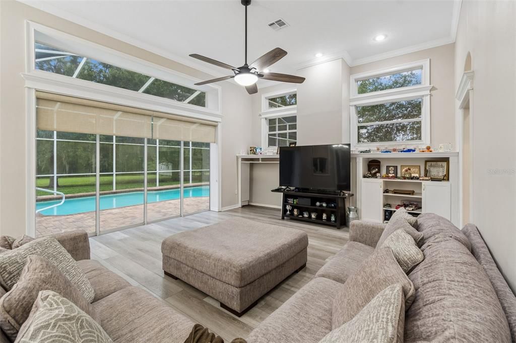 For Sale: $775,000 (4 beds, 3 baths, 2554 Square Feet)