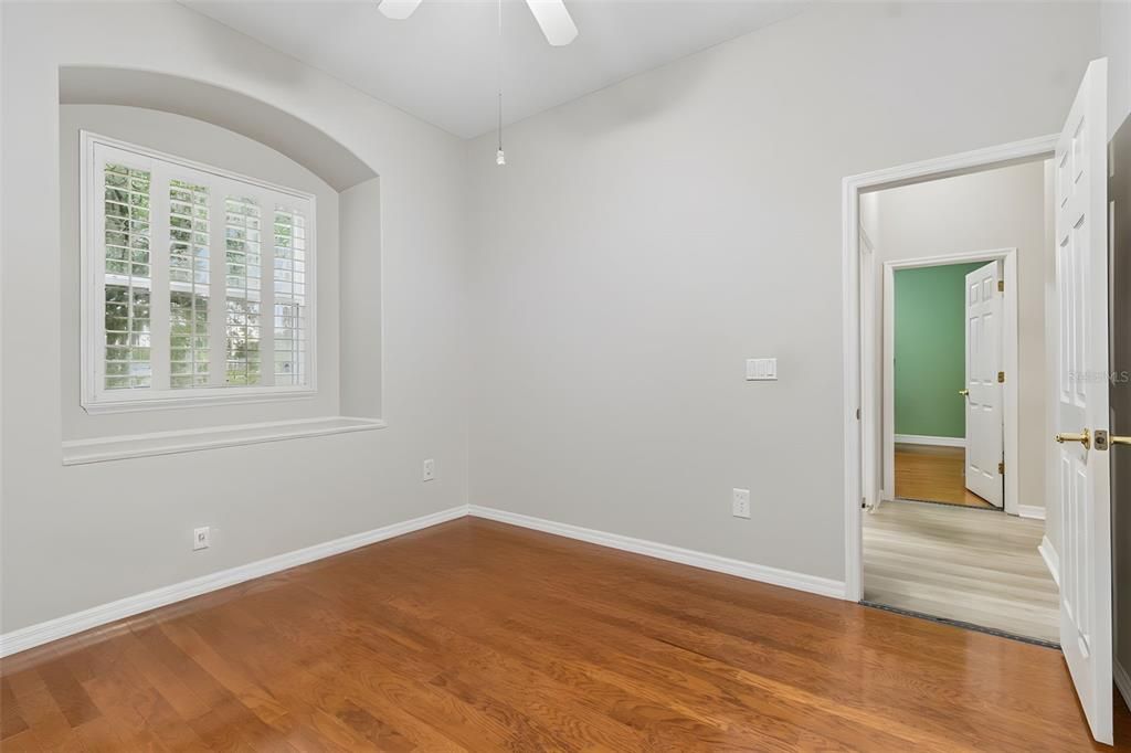 For Sale: $775,000 (4 beds, 3 baths, 2554 Square Feet)