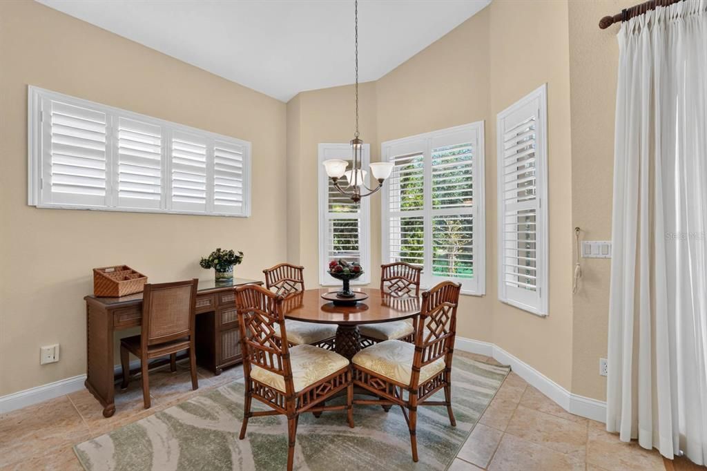 For Sale: $485,000 (3 beds, 2 baths, 1993 Square Feet)
