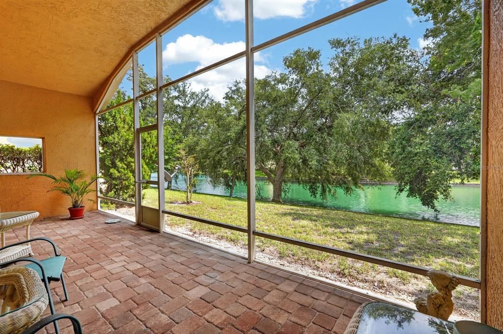 For Sale: $485,000 (3 beds, 2 baths, 1993 Square Feet)