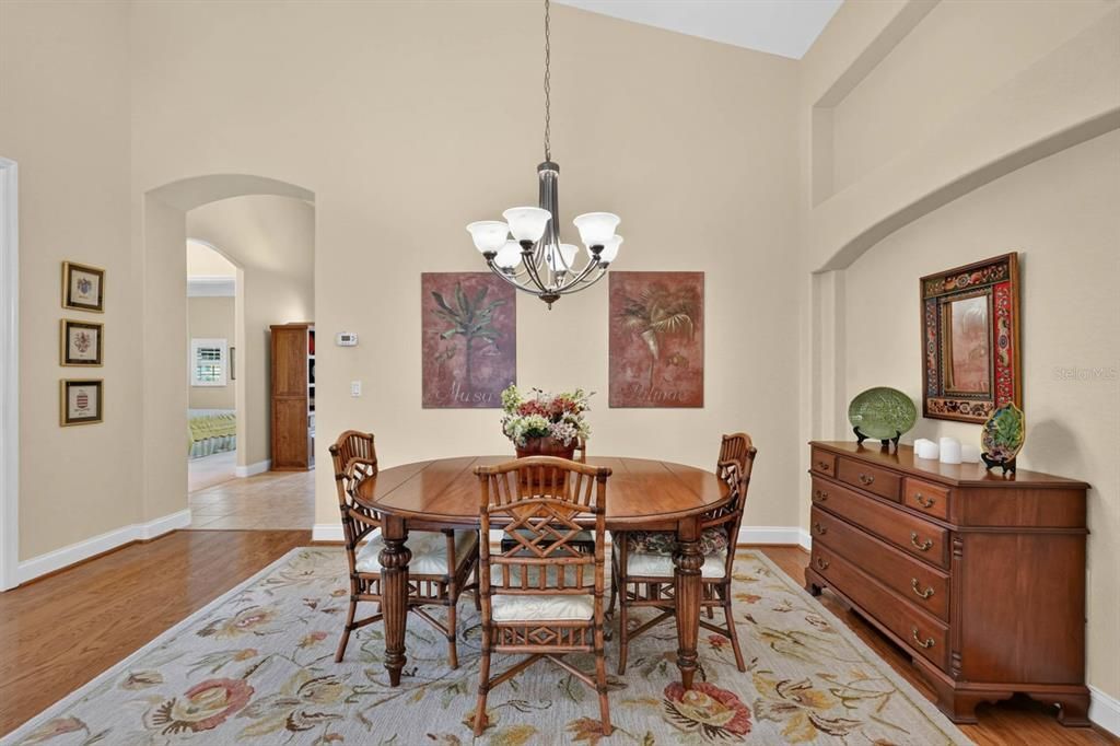For Sale: $485,000 (3 beds, 2 baths, 1993 Square Feet)