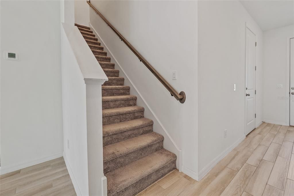 En Venta: $335,000 (3 camas, 2 baños, 2174 Pies cuadrados)