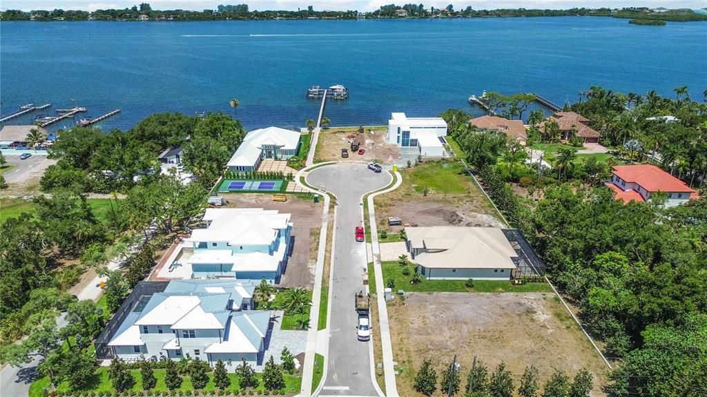 For Sale: $825,000 (0.24 acres)