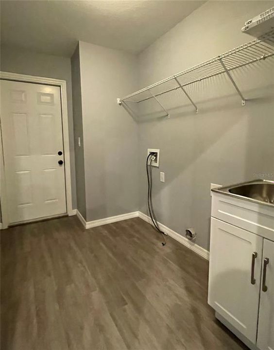 В аренду: $2,300 (3 спален, 2 ванн, 1594 Квадратных фут)