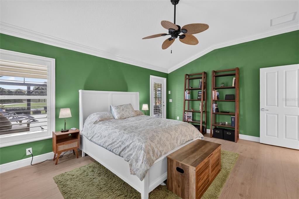 For Sale: $800,000 (3 beds, 2 baths, 2000 Square Feet)